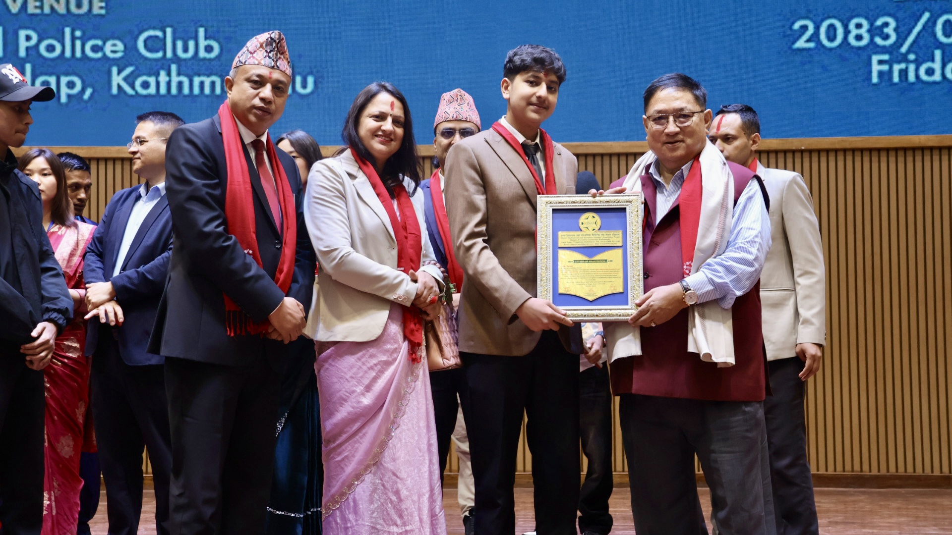 हिसानबाट नेपाल टपर कुशल दंगाल सम्मानित, उत्कृष्ट कलेजका रूपमा सेन्ट लरेन्स पनि पुरस्कृत